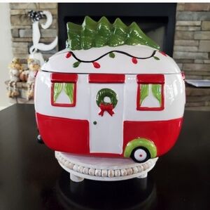 Retro Holiday Camper Cookie Jar-NWT